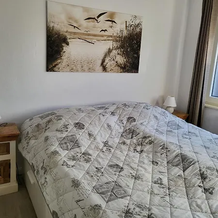 Semesterbostad Kuestenrose *